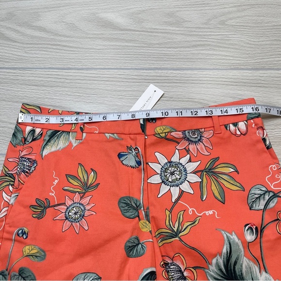 Ann Taylor Devin City Shorts Flat Front Chino Floral Orange Women’s size 6 New - Picture 11 of 13